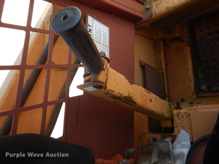 image for item DL0143 Case 1840  skid steer loader