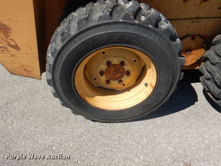 image for item DL0143 Case 1840  skid steer loader