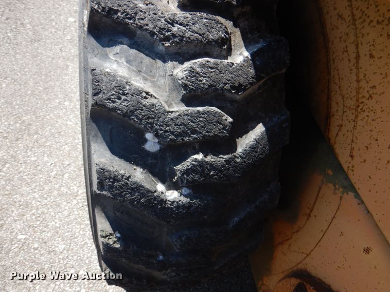 image for item DL0143 Case 1840  skid steer loader