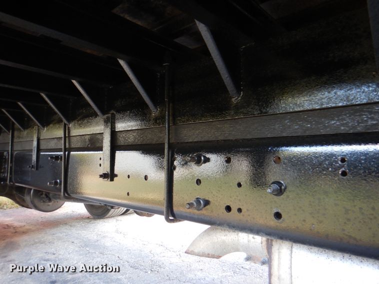 image for item DL0144 2007 International 4100  flatbed truck