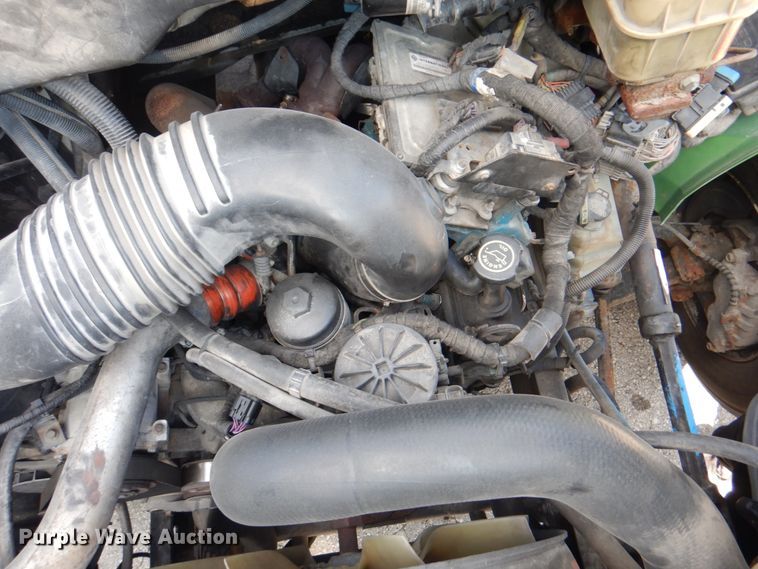 image for item DL0144 2007 International 4100  flatbed truck