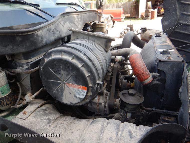 image for item DL0144 2007 International 4100  flatbed truck