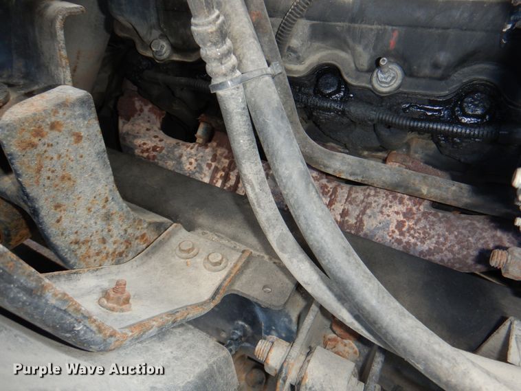 image for item DL0144 2007 International 4100  flatbed truck