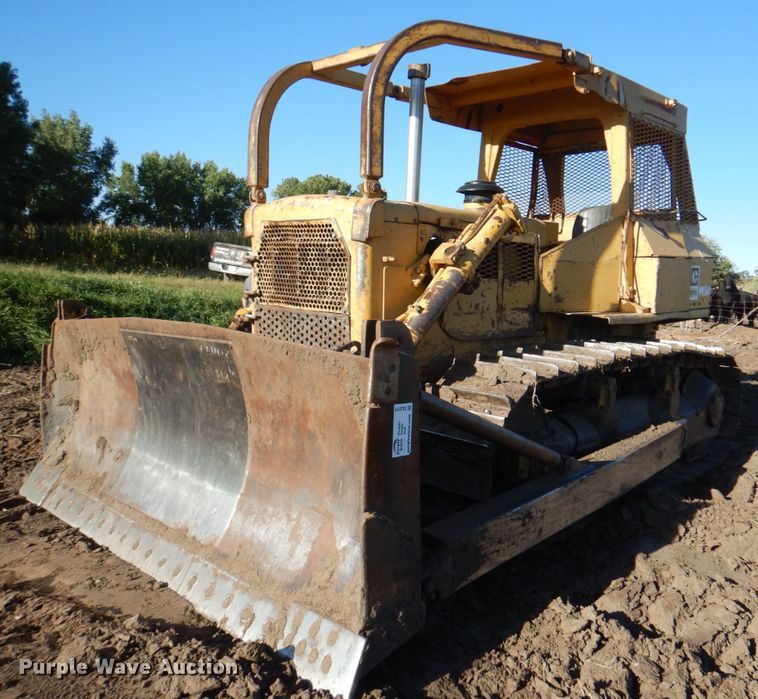 image for item DL0171 1975 Caterpillar D7G  dozer