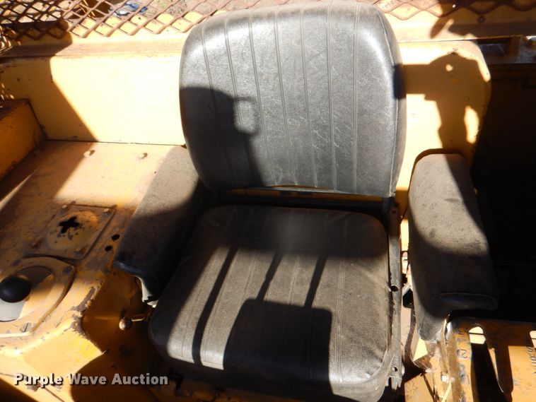 image for item DL0171 1975 Caterpillar D7G  dozer