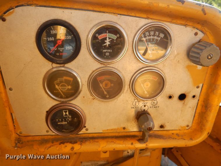 image for item DL0171 1975 Caterpillar D7G  dozer