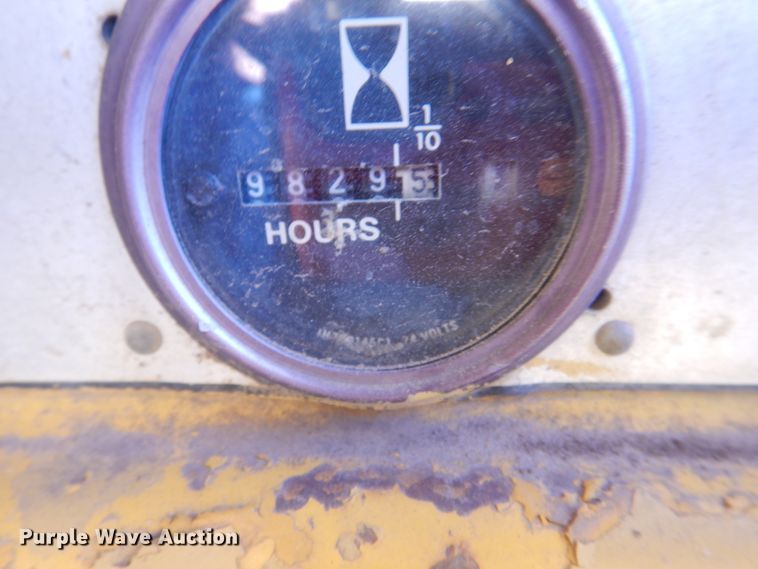 image for item DL0171 1975 Caterpillar D7G  dozer