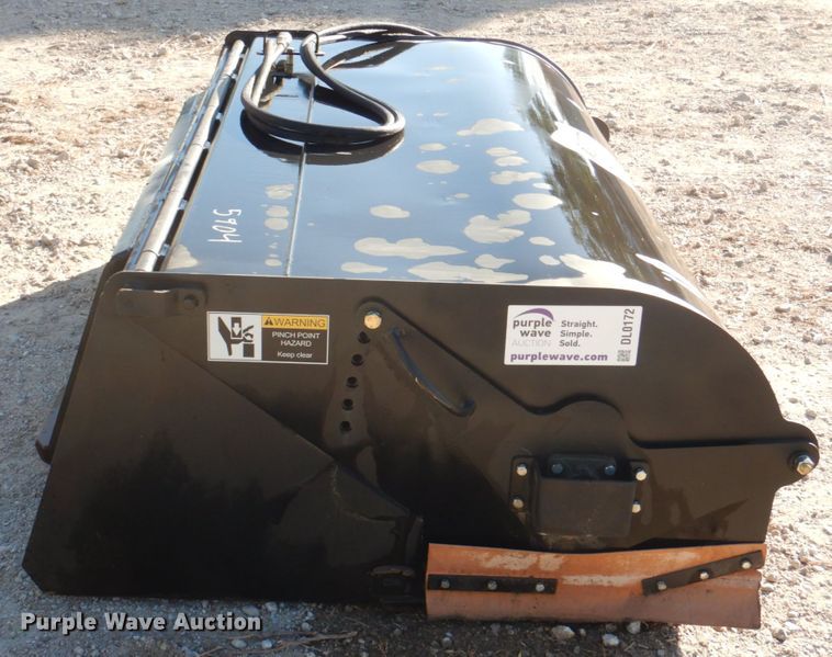 image for item DL0172 72"W skid steer broom