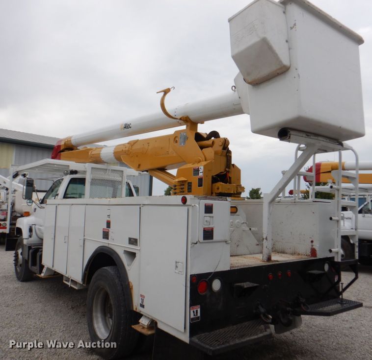 image for item DL0178 2000 Chevrolet C8500  bucket truck
