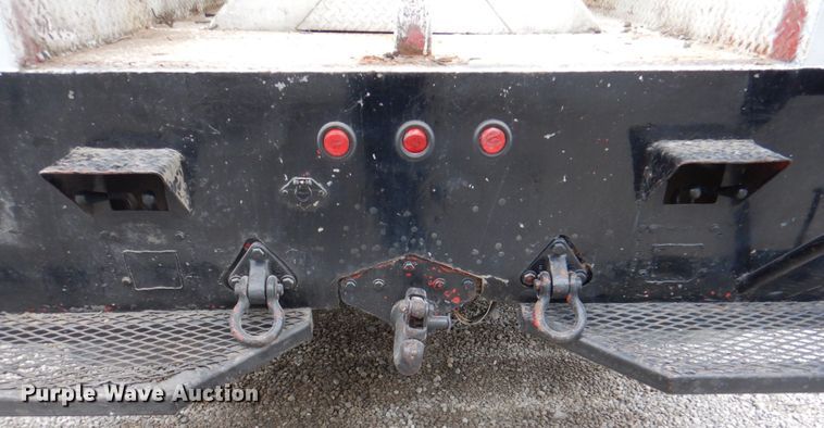 image for item DL0178 2000 Chevrolet C8500  bucket truck