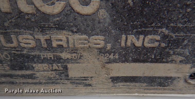 image for item DL0178 2000 Chevrolet C8500  bucket truck