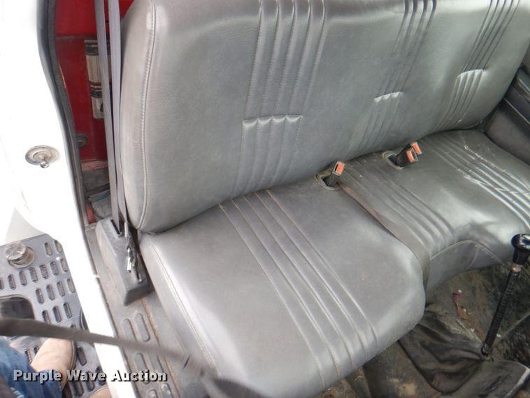 image for item DL0178 2000 Chevrolet C8500  bucket truck