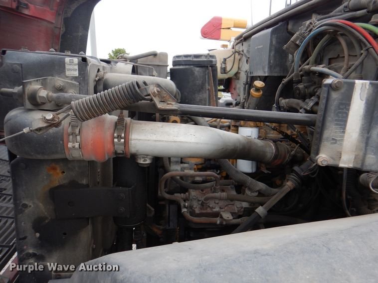 image for item DL0178 2000 Chevrolet C8500  bucket truck