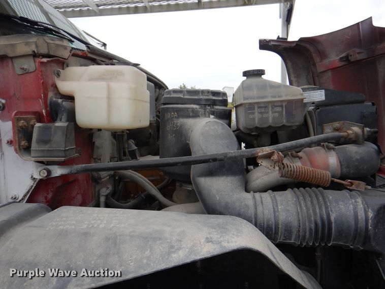 image for item DL0178 2000 Chevrolet C8500  bucket truck