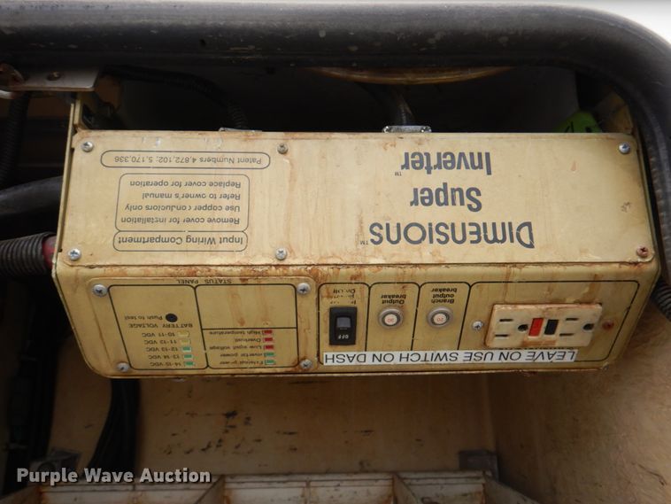 image for item DL0179 2007 International 7400  bucket truck