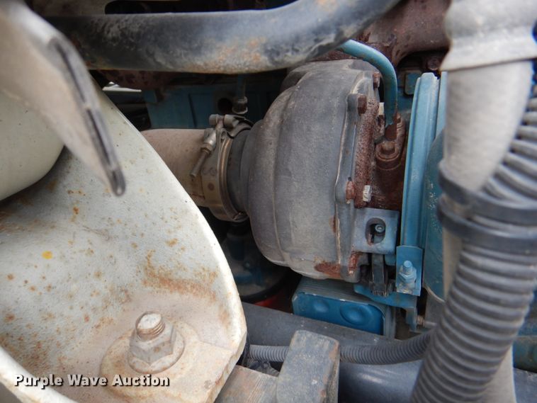 image for item DL0179 2007 International 7400  bucket truck