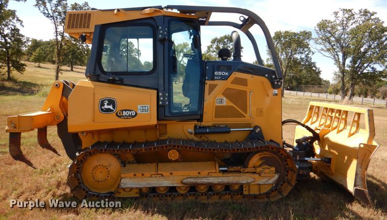 image for item DL0594 2018 John Deere 650K XLT  dozer