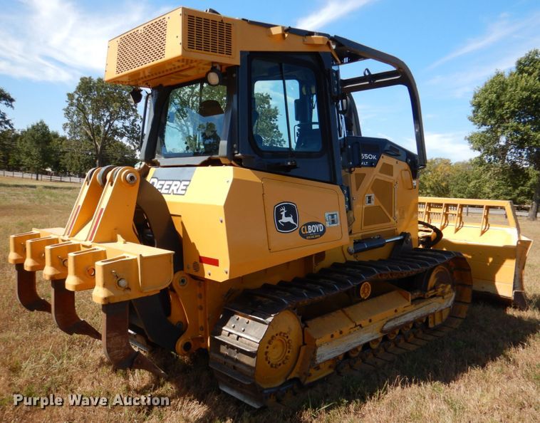 image for item DL0594 2018 John Deere 650K XLT  dozer
