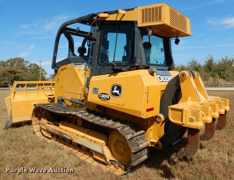 image for item DL0594 2018 John Deere 650K XLT  dozer