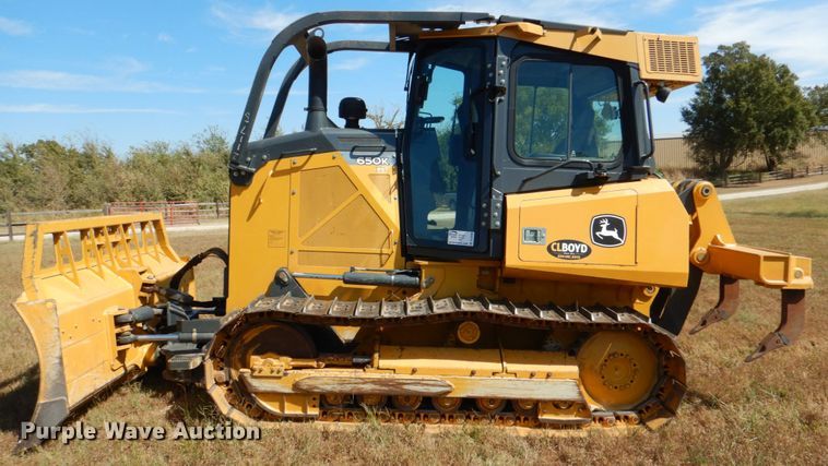 image for item DL0594 2018 John Deere 650K XLT  dozer
