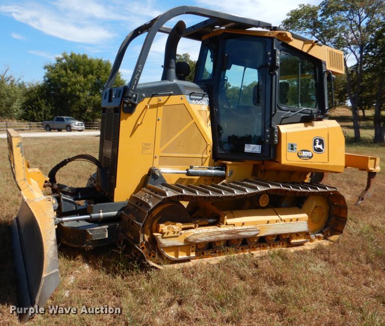 image for item DL0594 2018 John Deere 650K XLT  dozer