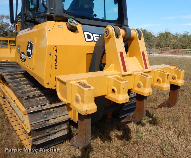 image for item DL0594 2018 John Deere 650K XLT  dozer