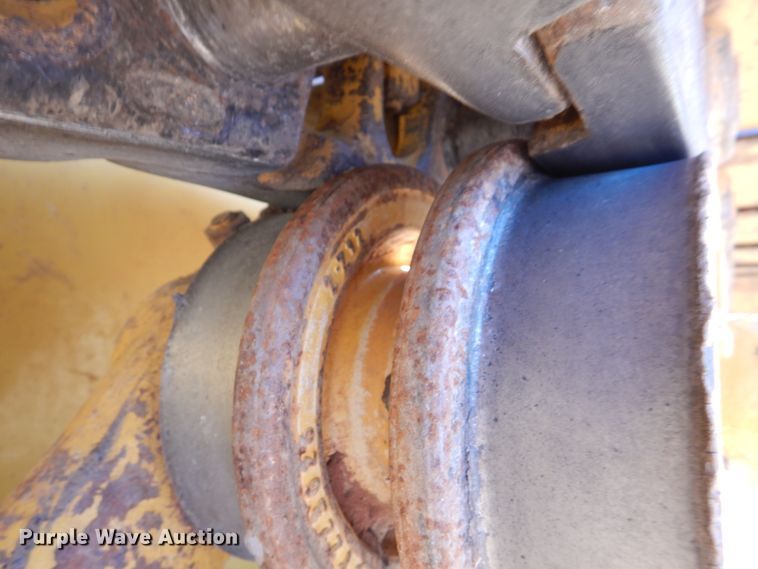 image for item DL0594 2018 John Deere 650K XLT  dozer