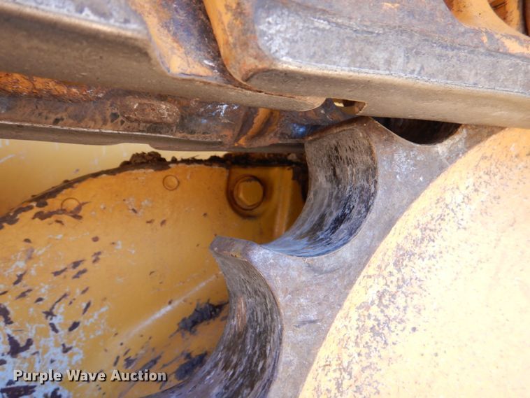 image for item DL0594 2018 John Deere 650K XLT  dozer