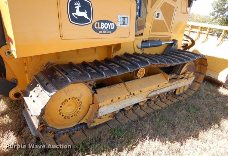 image for item DL0594 2018 John Deere 650K XLT  dozer