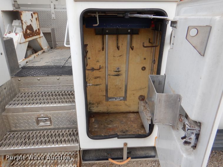 image for item DL3102 2009 Ford F550 Super Duty XL  bucket truck