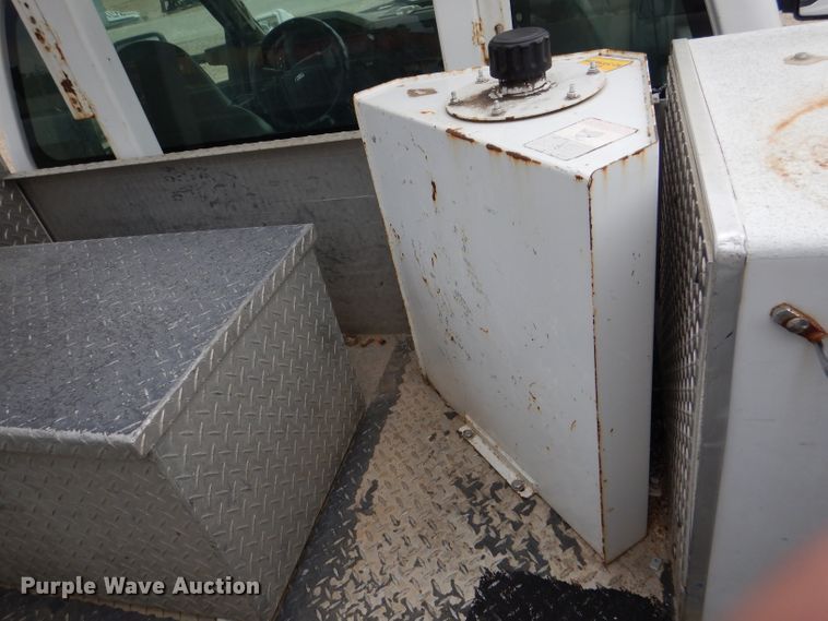 image for item DL3102 2009 Ford F550 Super Duty XL  bucket truck