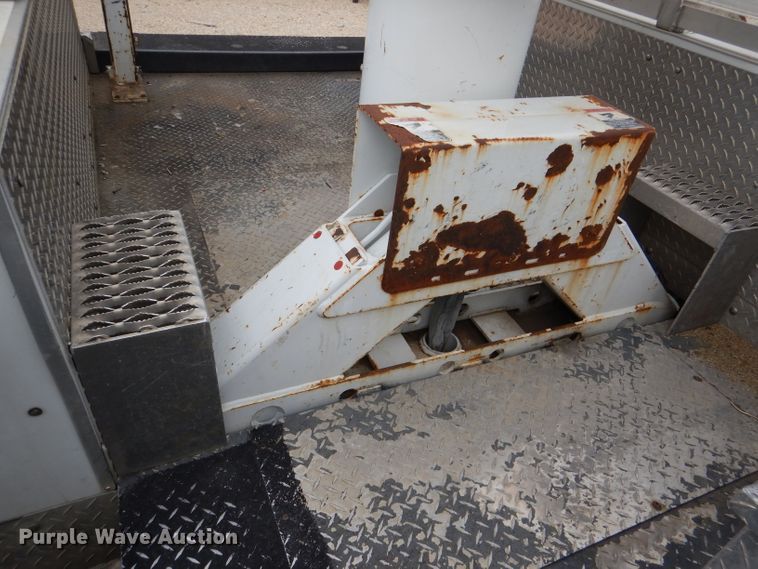 image for item DL3102 2009 Ford F550 Super Duty XL  bucket truck