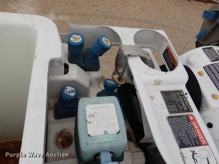 image for item DL3102 2009 Ford F550 Super Duty XL  bucket truck