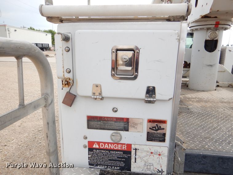 image for item DL3102 2009 Ford F550 Super Duty XL  bucket truck