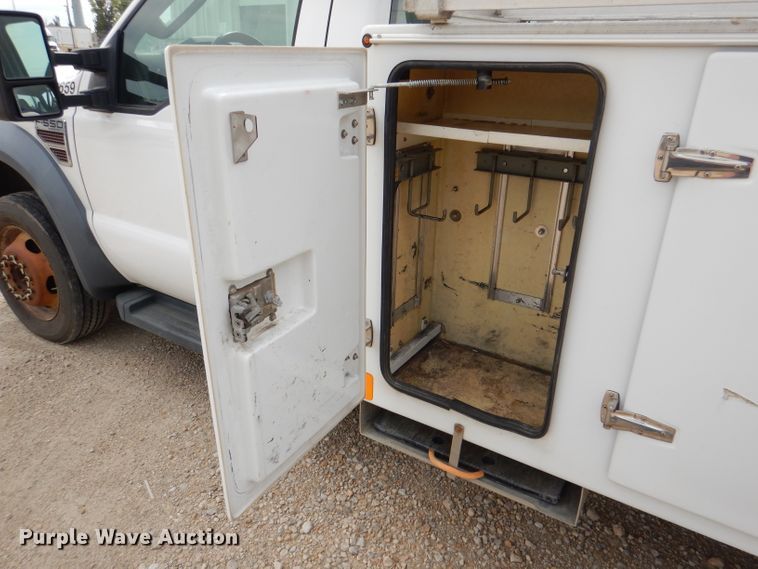 image for item DL3102 2009 Ford F550 Super Duty XL  bucket truck