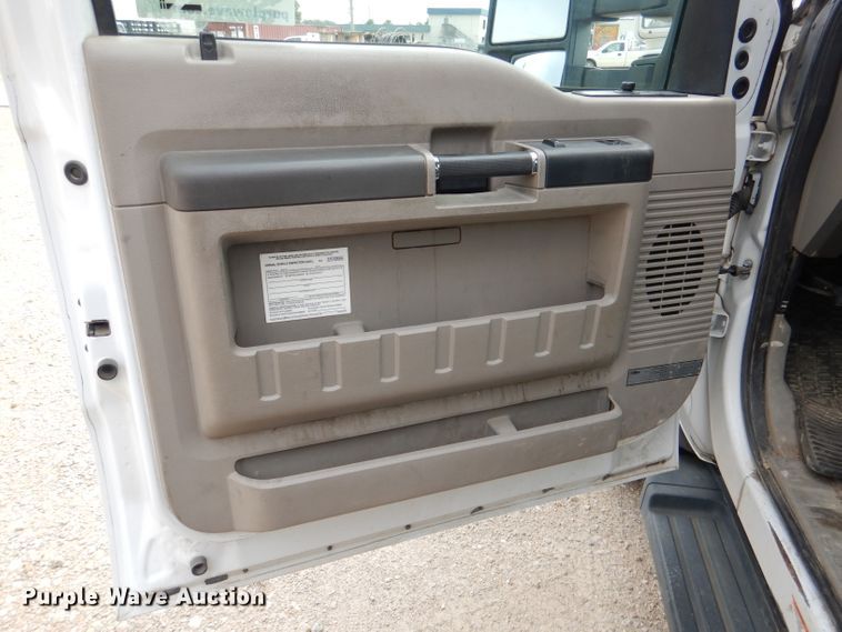 image for item DL3102 2009 Ford F550 Super Duty XL  bucket truck