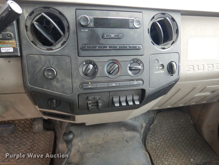 image for item DL3102 2009 Ford F550 Super Duty XL  bucket truck