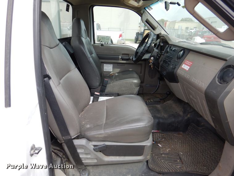 image for item DL3102 2009 Ford F550 Super Duty XL  bucket truck