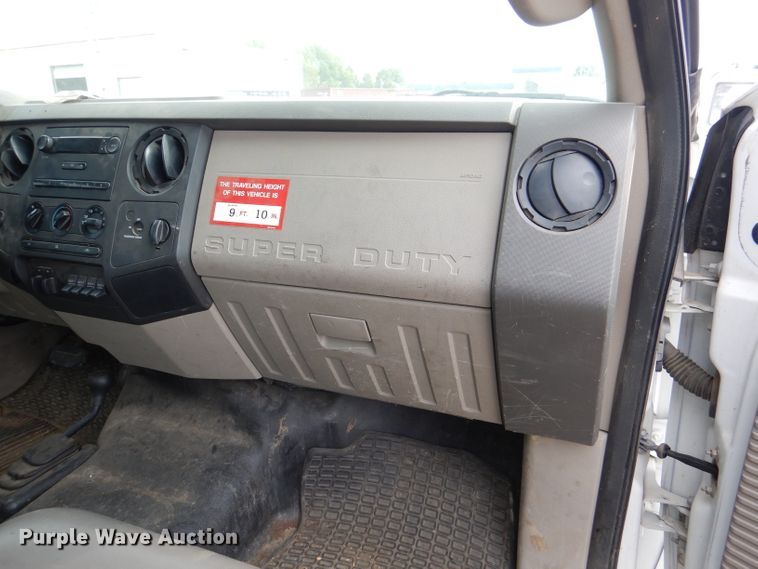 image for item DL3102 2009 Ford F550 Super Duty XL  bucket truck