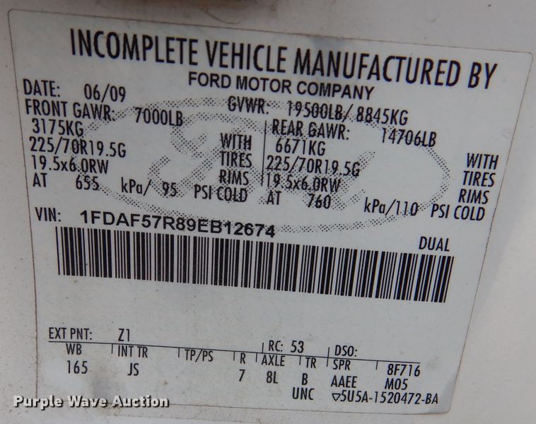 image for item DL3102 2009 Ford F550 Super Duty XL  bucket truck