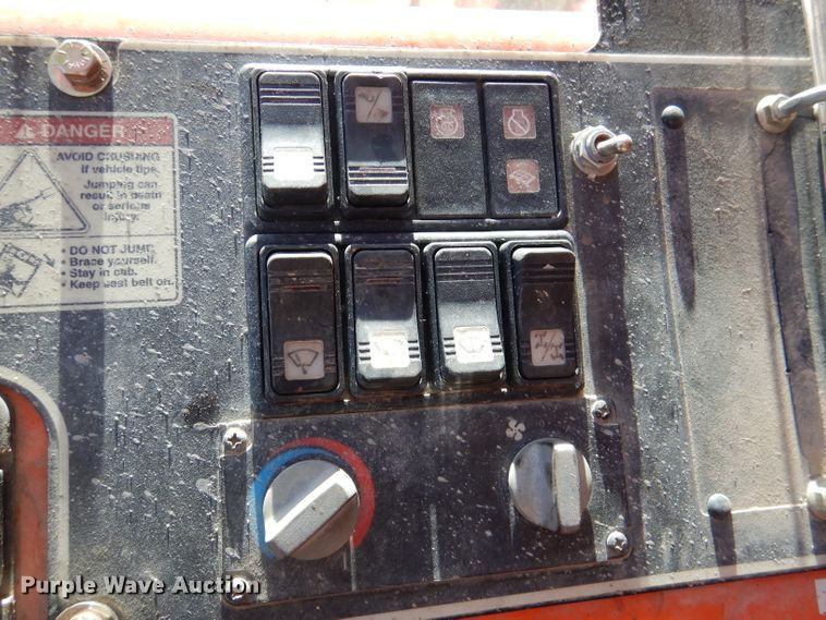 image for item DL3139 2011 JLG SkyTrak 8042  telehandler