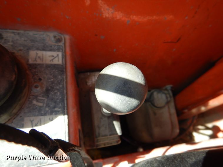 image for item DL3139 2011 JLG SkyTrak 8042  telehandler