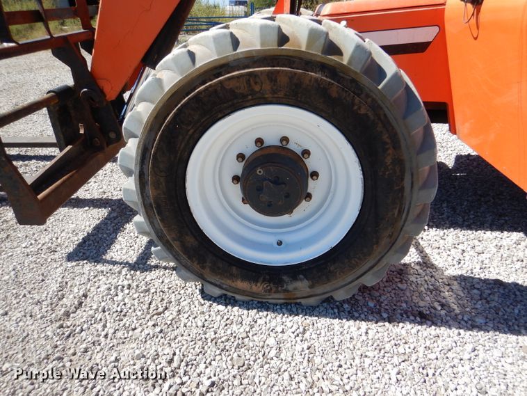 image for item DL3139 2011 JLG SkyTrak 8042  telehandler