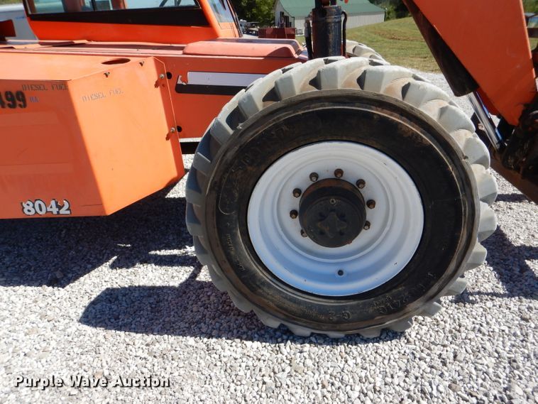 image for item DL3139 2011 JLG SkyTrak 8042  telehandler