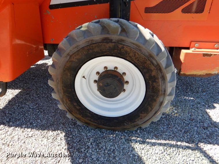 image for item DL3139 2011 JLG SkyTrak 8042  telehandler