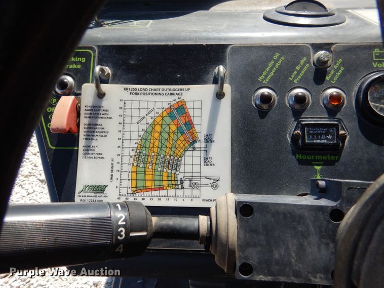 image for item DL3140 Xtreme XR1255  telehandler