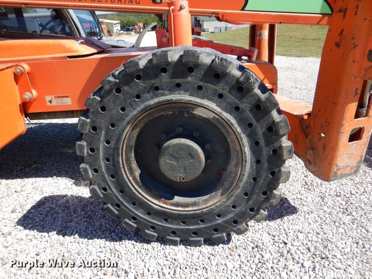 image for item DL3140 Xtreme XR1255  telehandler