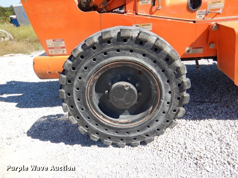 image for item DL3140 Xtreme XR1255  telehandler