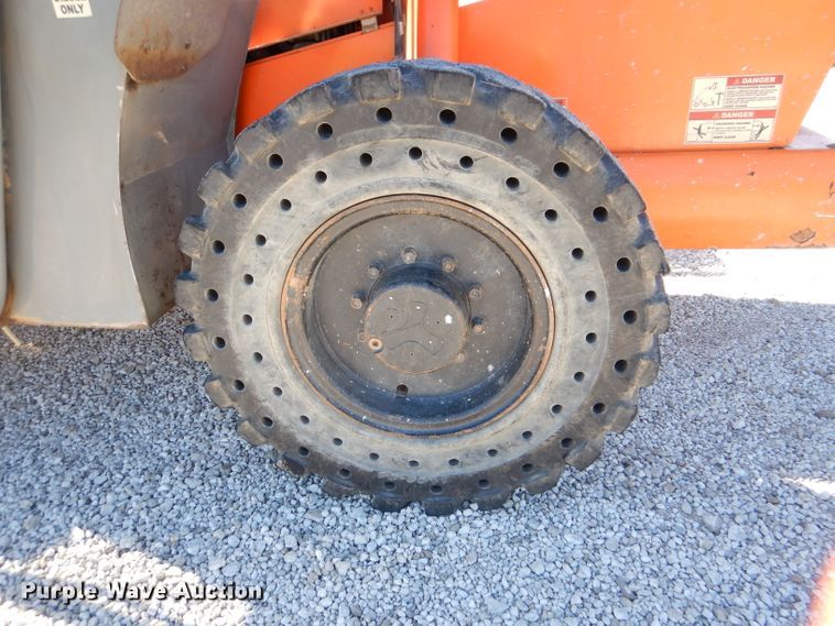 image for item DL3140 Xtreme XR1255  telehandler