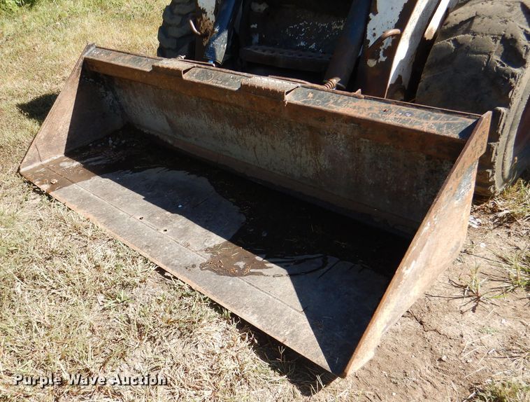 image for item DL3148 2006 Bobcat S300  skid steer loader